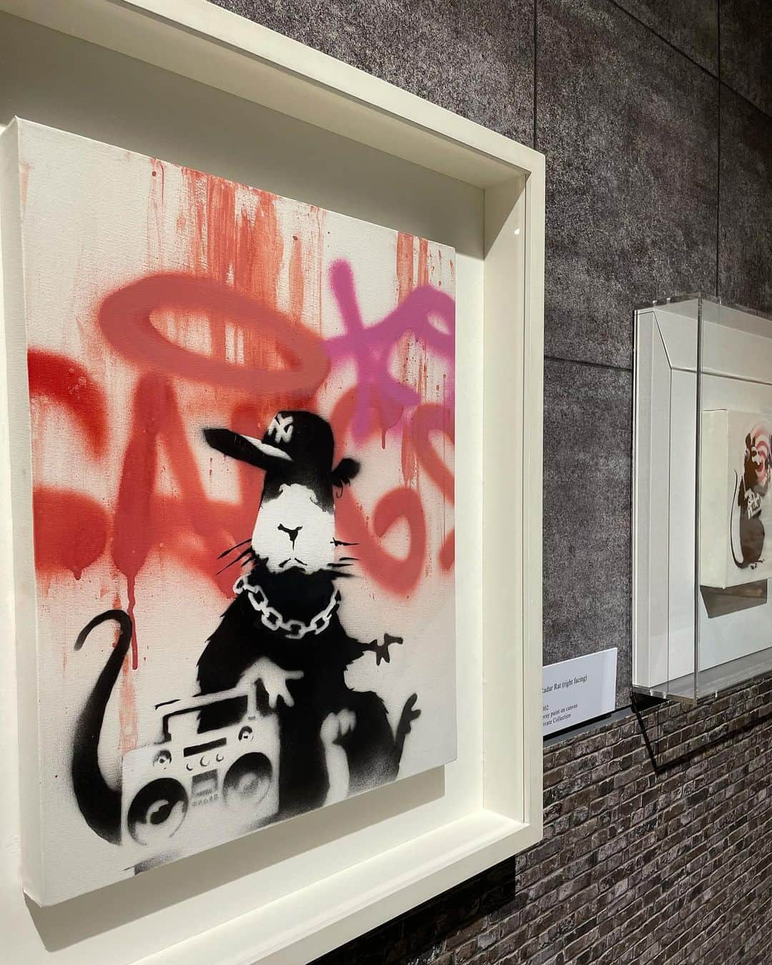 サキ吉さんのインスタグラム写真 - (サキ吉Instagram)「#バンクシーって誰展 🙆‍♀️✨ ． #banksy  #banksyart  #banksyjapan  #バンクシー展  #バンクシー」9月2日 23時12分 - sakikichi1201