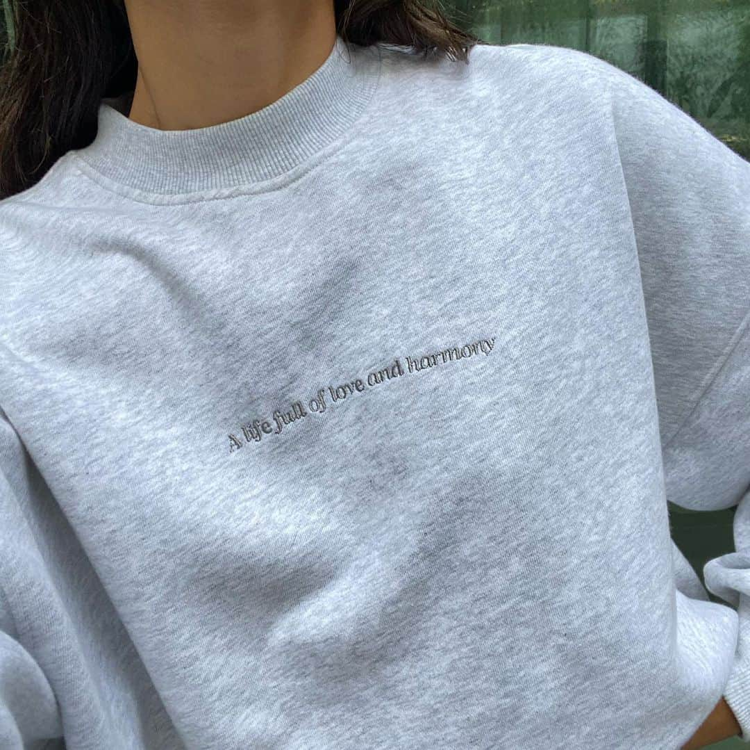 ローラさんのインスタグラム写真 - (ローラInstagram)「Organic cotton can change the world 🌍🌱✨ A life full of love and harmony 💕」9月2日 23時41分 - rolaofficial