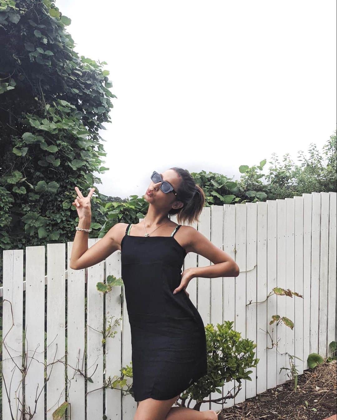 遠山茜子さんのインスタグラム写真 - (遠山茜子Instagram)「最近Black codeもするようになったんだ🐈‍⬛🌴  #ootd#fashion#outfit#blackcode #低身長コーデ#153cmコーデ」9月3日 10時40分 - akane_016t