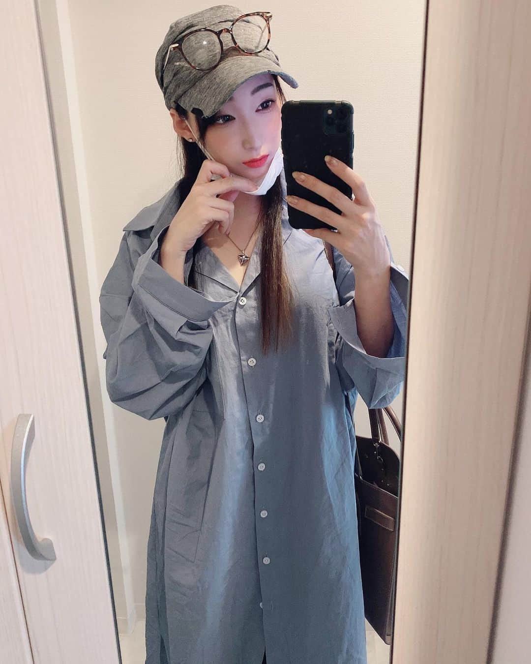 蓮実クレアさんのインスタグラム写真 - (蓮実クレアInstagram)「・ ・ ・ Good morning! The recent weather is cool and very comfortable😌✨  It's about time for the long-sleeved season ・ ・ ・ おはよー 最近の天気は涼しくてとっても過ごしやすいね😌✨ そろそろ長袖の季節かなー ・ ・ #蓮実クレア #instamorning  #ワンピース」9月3日 8時45分 - hasumi_kurea