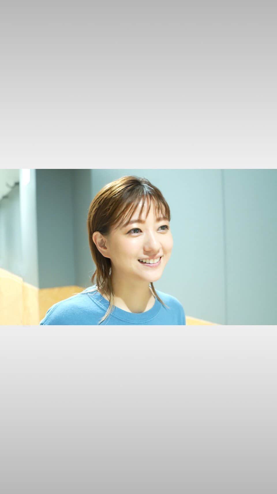 伊藤千晃のインスタグラム：「以前から何度か紹介している @skii さんのピテラ™エッセンスを 今回は一本使い切る企画に挑戦しました😊   最近はツアーなどで忙しい日々も続いてて、 なかなか時間をかけてスキンケアも出来なかったのですが、 ピテラ™を贅沢使いして乗り切りました✨  (75mlは持ち運びにも便利だった！)   一本使い切ると実際にお肌が元気になってくる感じがするので、 ピテラを使う際は自分へのご褒美と思って 皆もたっぷり使ってみてください❤️   気になったらURLから見てね！ https://bit.ly/3zAU32e  #SKII #ピテラエッセンス #スキンケア #PR」