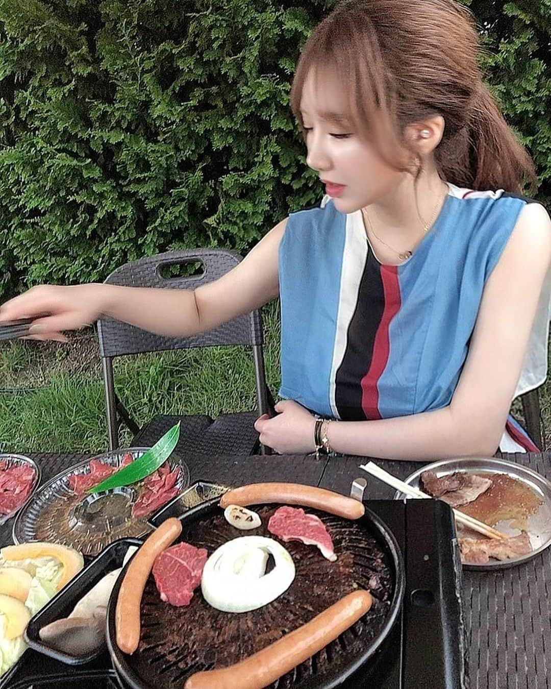 若月みいなさんのインスタグラム写真 - (若月みいなInstagram)「S U M M E R 2 0 2 1🌻🍃🍖🔥 #summer  #東京スカイツリー  #bbq  #グランピング  #都内グランピング  #鉄板焦げ付き半端ない」9月3日 14時26分 - wakatsuki_cmore