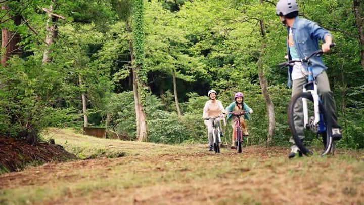 George のインスタグラム：「こちらの音楽作らせて頂きました。  SubaruGlobalTVにて公開されております。 是非チェックして頂けたら。  2022MY Forester Promotional Video “Get Over the Limit”」