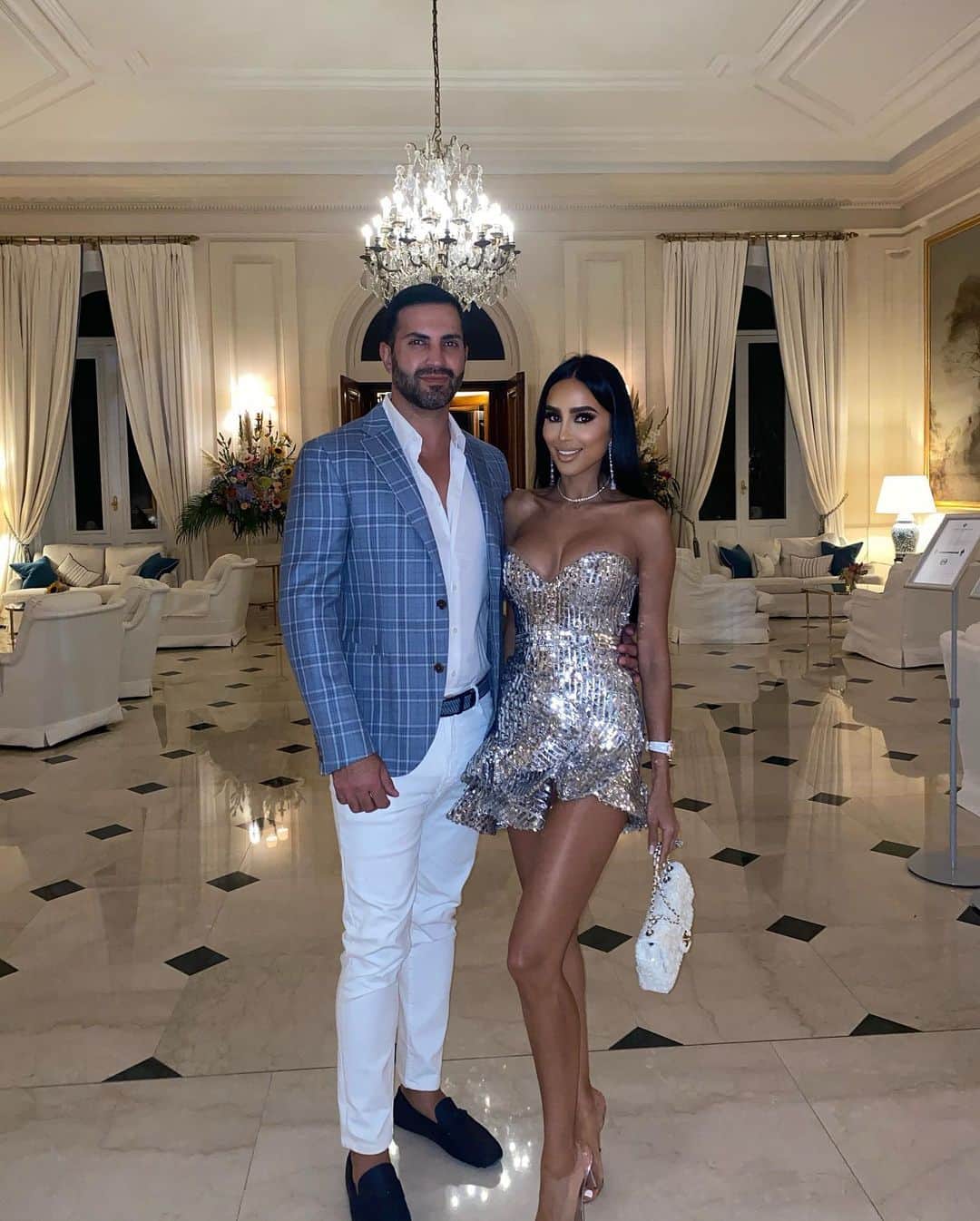 リリー・ガリーチさんのインスタグラム写真 - (リリー・ガリーチInstagram)「Mr and Mrs take Monaco.」9月4日 0時21分 - lillyghalichi
