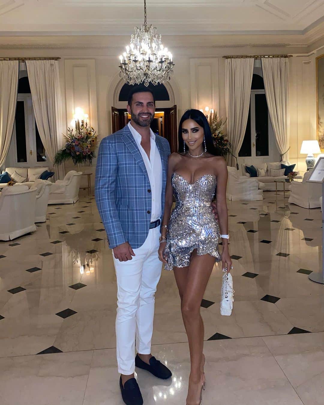 リリー・ガリーチのインスタグラム：「Mr and Mrs take Monaco.」