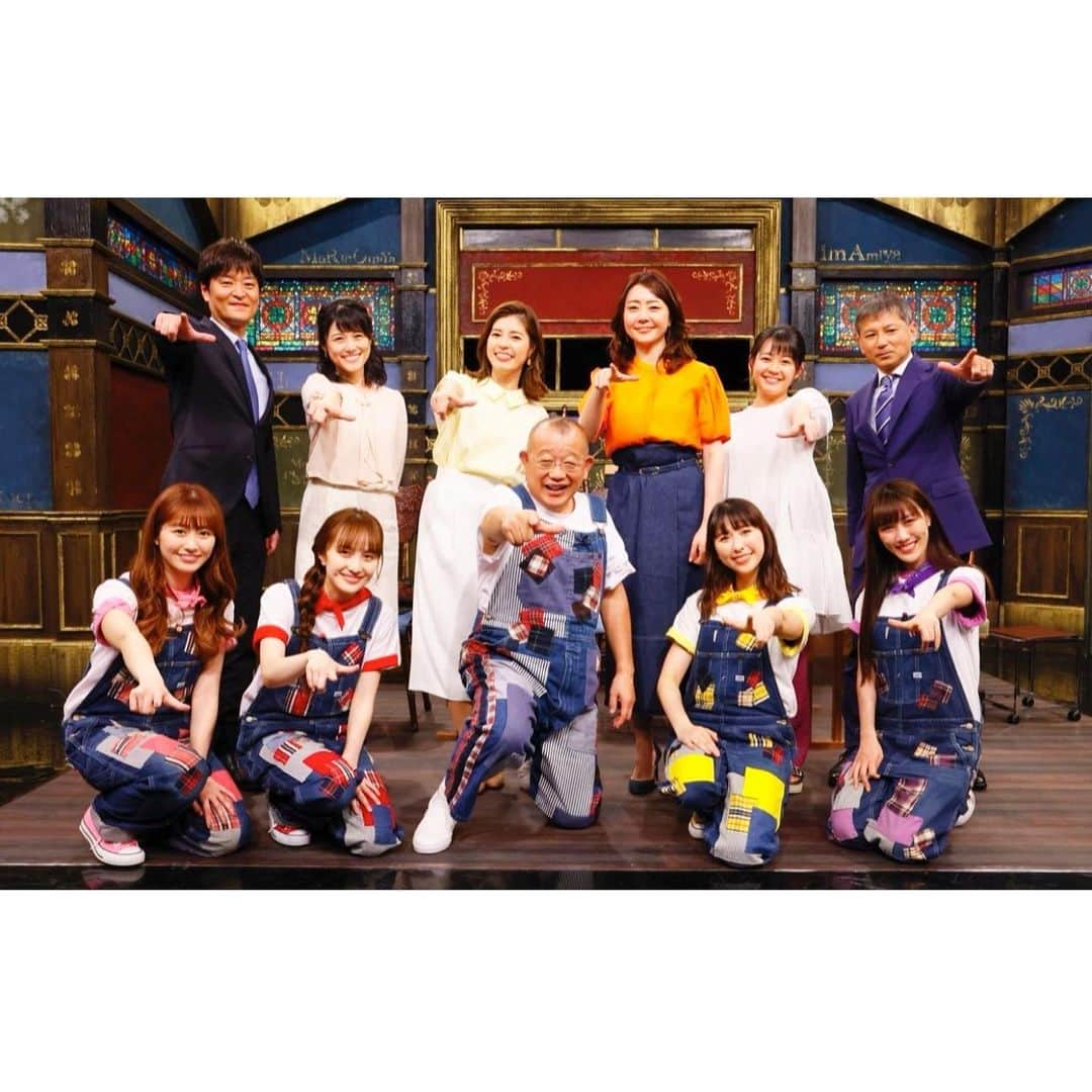 吉竹史さんのインスタグラム写真 - (吉竹史Instagram)「明日、９月５日（日）深夜１時５分〜 『桃色つるべ～お次のアナウンサーどうぞSP～』に出演します📺  関西エリアの皆さま、ご無沙汰しております、顔パンパンと第一声、師匠に言われた私です。  久々の鶴瓶師匠とのやりとり、背筋が伸びました、といいながら、めちゃくちゃいつも思ってることを普段通り話させていただきました。 こういう空気の作り方が鶴瓶師匠のスゴイとこ☺️  いやぁ、楽しかったです、本当に✨ こんな楽しい現場に感謝です🙏✨  そんな中、 私は女子アナが大嫌いだ、と言う話をしました←え  明日、お楽しみに☺️  ※公式番組HPよりお写真使用させていただきました。  #桃色つるべ　#カンテレ」9月4日 15時07分 - fumi_yoshitake
