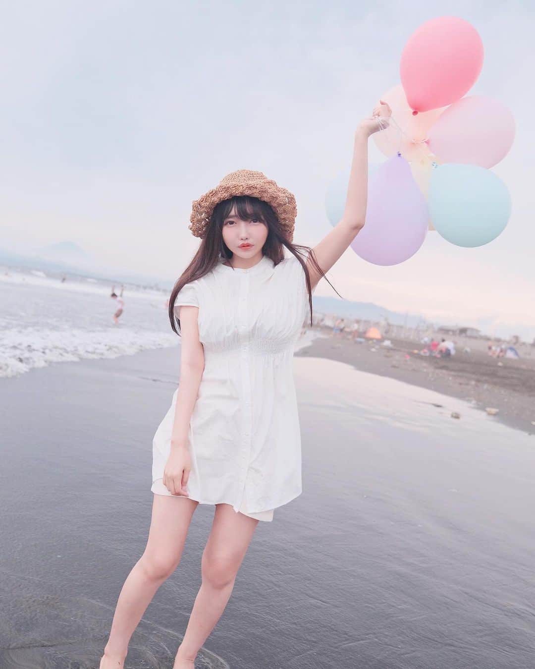 遠藤 玲奈 /endo renaのインスタグラム：「8月35日  #🎈」
