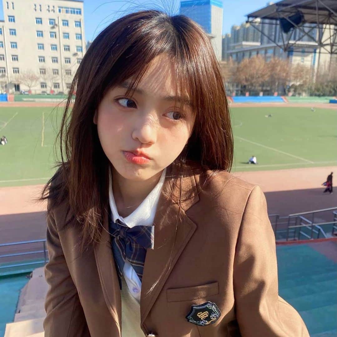 星來のインスタグラム：「国宝級×美人女優。 #国宝級 #美人 #女優 #美しい #制服 #いいね返し #インスタ映え #instagood #instalike #f4f #l4l #likeforlikes #likeforfollow #いいねした人全員フォローする #お洒落さんと繋がりたい #美男美女と繋がりたい」