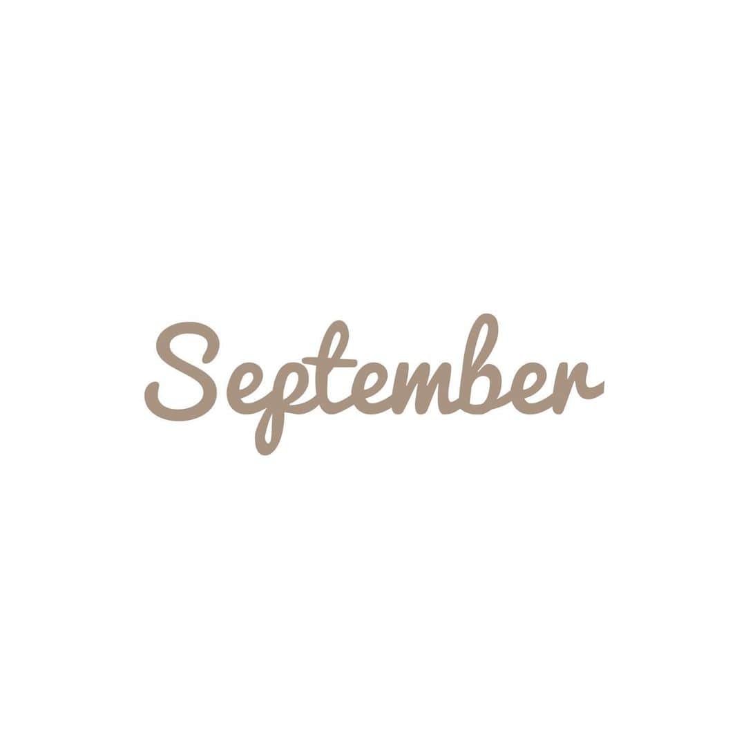 望月リカのインスタグラム：「. 9月！！遅れたけど( ˙ཫ˙ ) . . ＿＿＿＿＿＿＿＿＿＿＿＿＿＿＿」