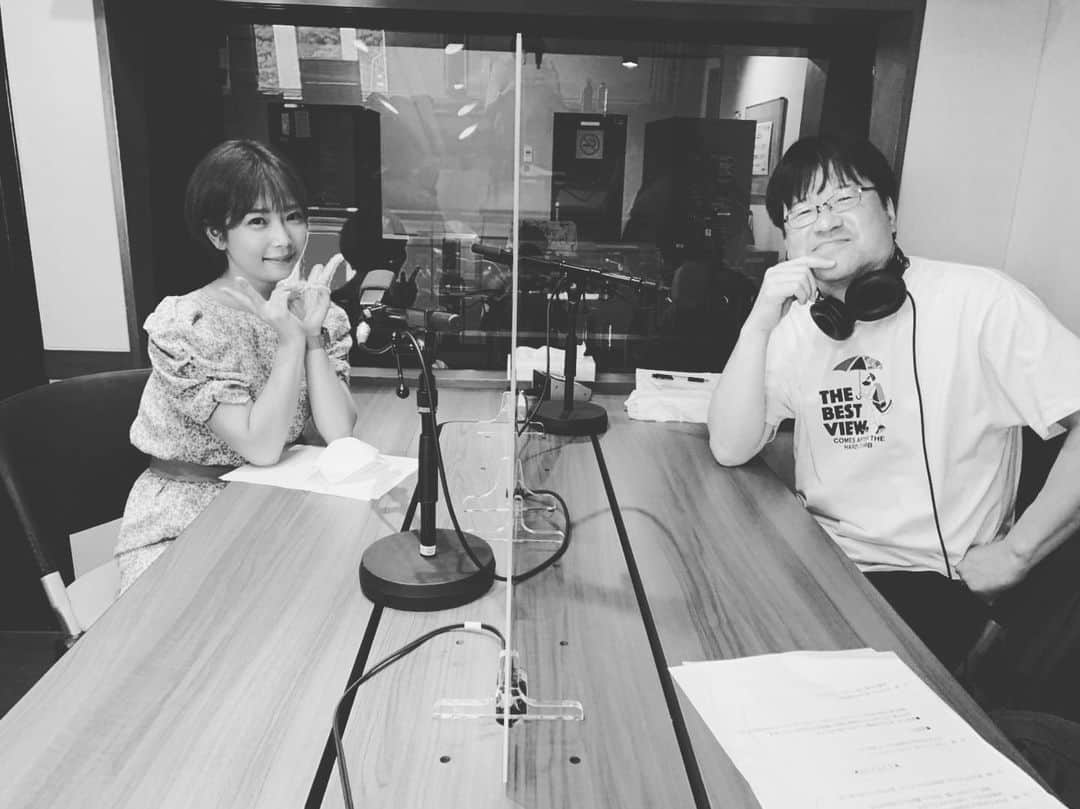 のインスタグラム：「大好きな佐藤二朗さん…！ それはもう…舞い上がってしまったよ😭😭😭  TOKYO FM『佐藤二朗のRADIOジロー』にお邪魔しました！わたしの告知が遅く、実は本日の11:00-放送だったのですが😭(すみません💦)radikoにもアップされていますので、ぜひぜひ聴いてみてください✨ #えろ屋やってたら良いことあった」