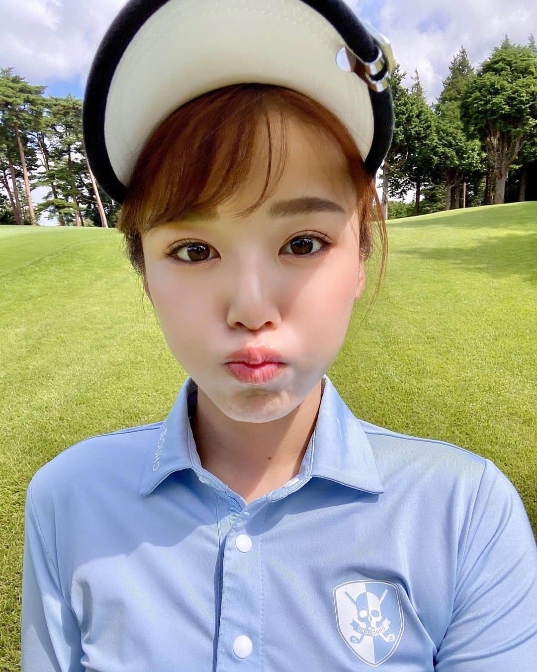Yuuさんのインスタグラム写真 - (YuuInstagram)「ぷぅーさん🧸  ゴルフの調子が良くない時の顔😵‍💫  #ガチゴルフ女子 #ゴルフ女子 #ゴルフバカ #ゴルフスクール #ゴルフウェア #ゴルフ女子コーデ  #フジクラシャフト #スピーダー #マーベリック」9月19日 18時02分 - yuu1115yuu