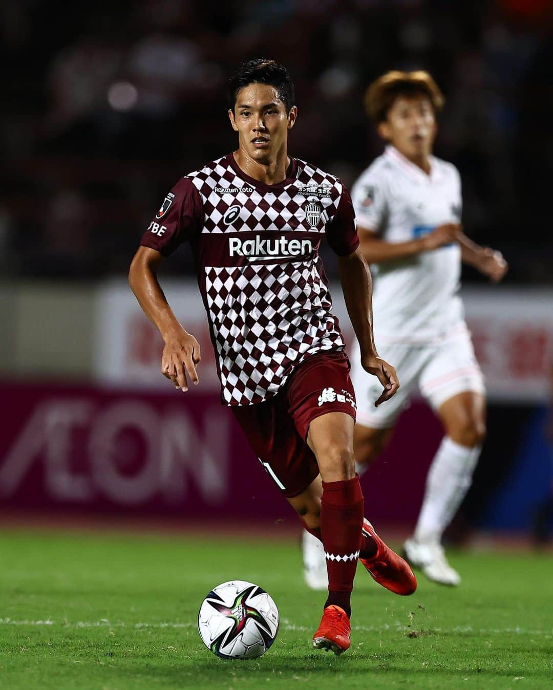 ヴィッセル神戸さんのインスタグラム写真 - (ヴィッセル神戸Instagram)「[MATCH PHOTOS] VISSEL KOBE vs. HOKKAIDO CONSADOLE SAPPORO  #vissel #visselkobe #ヴィッセル #ヴィッセル神戸 #Kobe #神戸 #WeAreKobe #KobeForeverForward #一致団結 #JLeague #Jリーグ #ユニバー #札幌」9月19日 11時24分 - visselkobe