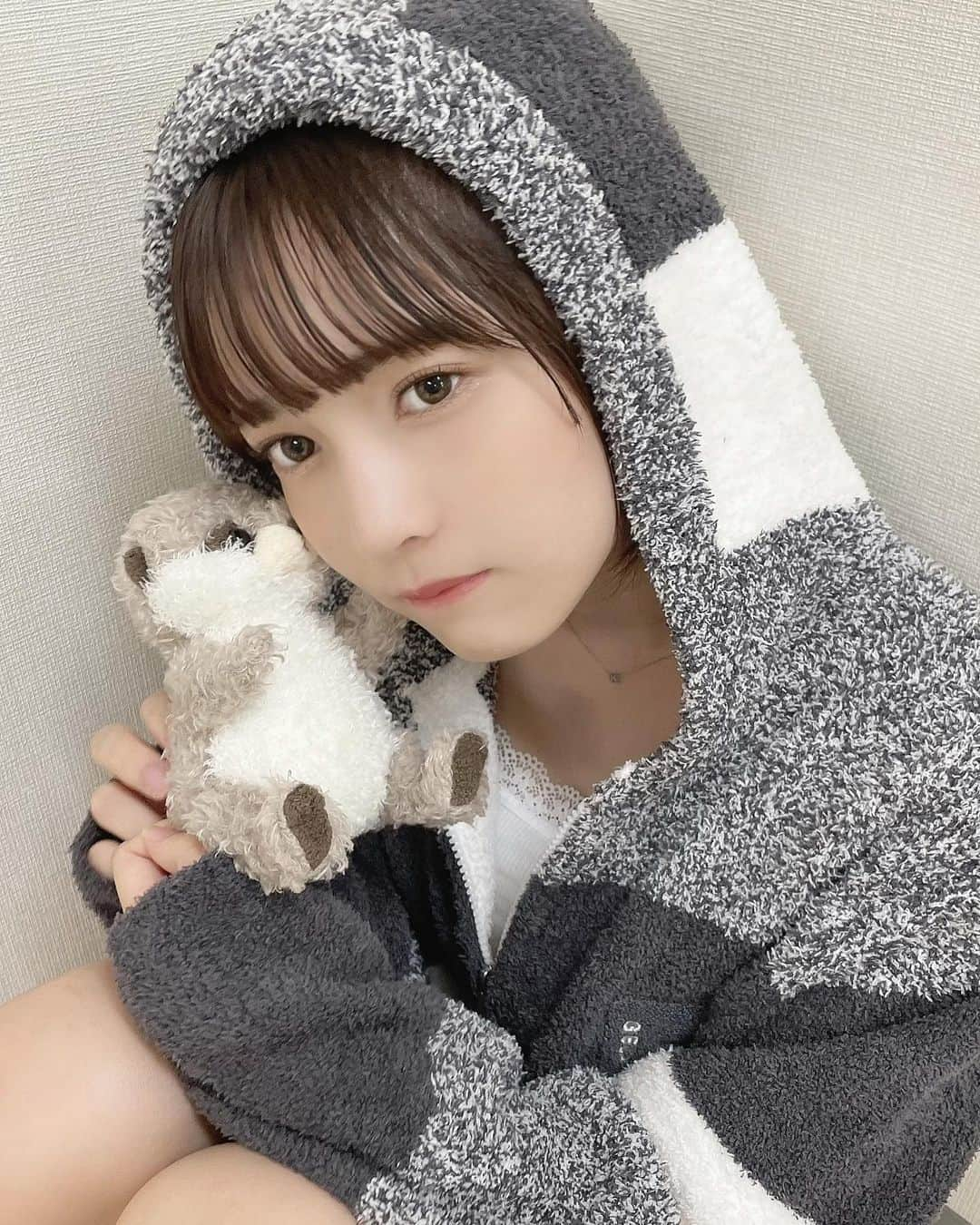 黒嵜菜々子さんのインスタグラム写真 - (黒嵜菜々子Instagram)「じぇらぴけかわいいい🤍💭   #ジェラピケ」9月19日 19時30分 - kurosaki0516