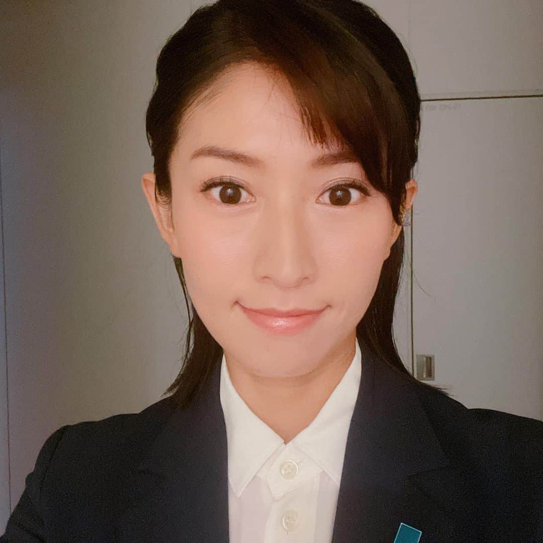 のインスタグラム：「久しぶりに東京に来ています。 これから、  【#CafeSta】9/19(日)18:15～ #高市早苗 総裁候補が生出演！ 「根掘り葉掘り！高市早苗候補の素顔に迫る！」 に出演させていただきます。 よろしくお願いします！  出演：高市早苗（takaichi_sanae） 候補、黄川田仁志議員、森下千里氏  youtu.be/Gin6JTbnpNg #総裁選2021」