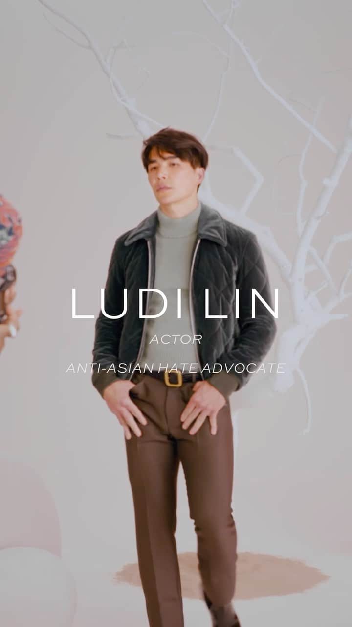 ルーディ・リンのインスタグラム：「Are you conscious of the work that goes into your clothes? I wish to show my gratitude to all the hearts and hands of the people who make what we wear and know their stories. Awaken with @holtrenfrew this autumn and support their move toward to a more sustainable and fashionable future. #ad #HoltRenfrew  Join me at on September 8th 5:30 PM EDT for a Virtual Event with Director, Actor, and Producer @karenaevans and Actor and Filmmaker @kdeveryjacobs.   Moderated by @daniesque」