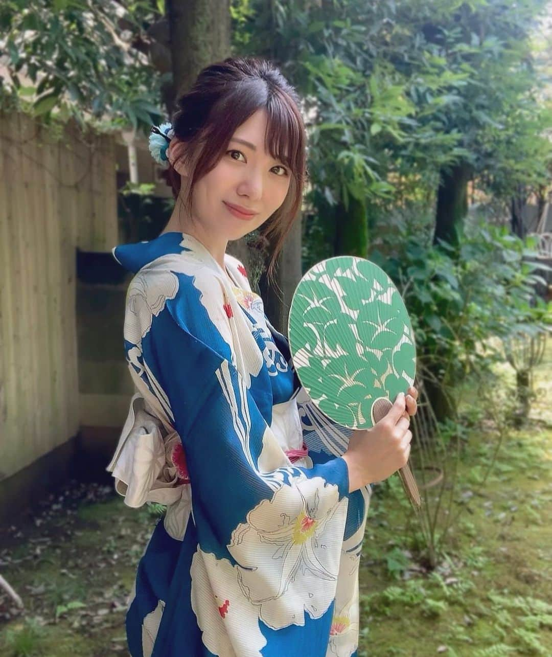 山岸逢花さんのインスタグラム写真 - (山岸逢花Instagram)「現在発売中の【週刊実話】さん 9月16日号 袋とじにて グラビアを掲載して頂いてます♥🍃 . . . すごく綺麗に撮ってもらえて どれもお気に入りの写真ばかり💋 . 夏の名残に浴衣ヌードを堪能してね🎐 . . . #山岸逢花 #あいぱん #AV女優 #AV #aikayamagishi」9月5日 7時58分 - ayakayamagishi_