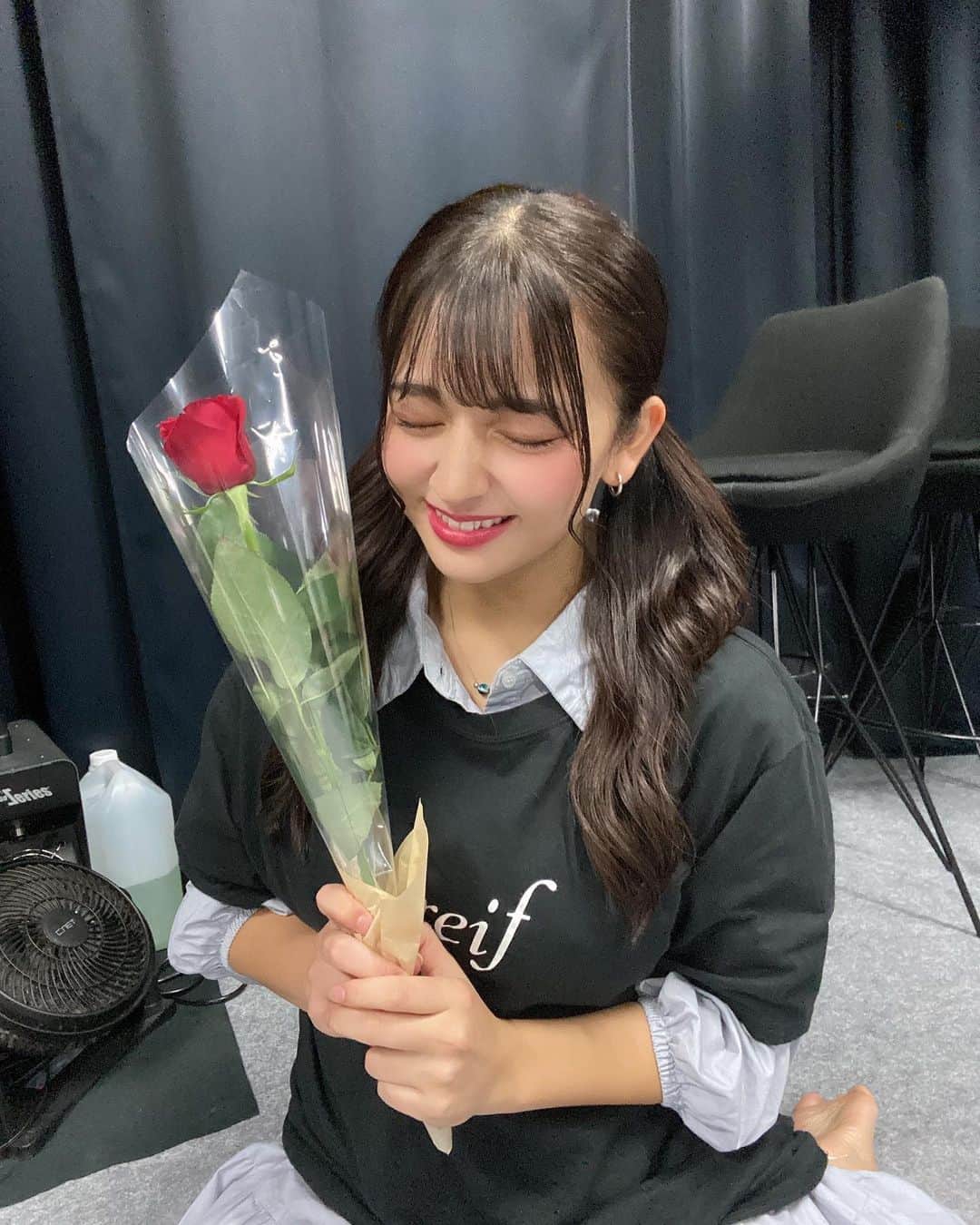徳江かなさんのインスタグラム写真 - (徳江かなInstagram)「#Greif4 4公演ありがとうございました❤︎ めためた楽しかった🥺❤︎ 緑色のペンライトふりふりしてくれて嬉しかったなぁ！！ ライブしてる気分だった！早くカメリパでもライブしたい💓 カメリパではイエローだから間違えないでね??❤︎ . . . 9月 7日 渋谷クロスFMさんにて16時〜17時ラジオ！ 20:00〜カメリパ定期配信ライブ 12日 東京Lily撮影会 25日 大阪チャンス撮影会 26日 福岡チャンス撮影会  . . #グラビアアイドル #グラドル #インスタグラビア #アイドル #gravureidol #gravure #idol #model #gravuremodel #beautiful #sexy #cute #泳装 #照片 #粉我 #我的最愛 #赞 #好吃#时装 #漂亮 #japanesegirl  #그라비아 #수영장 #섹시 #followｍe」9月5日 13時50分 - tokue_kana