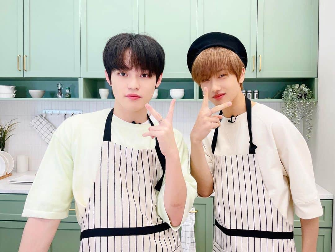 NCTさんのインスタグラム写真 - (NCTInstagram)「👨🏻‍🍳🐬🐹💚  #천지의이것저것​  #CHENLE​​ #JISUNG #NCT​ #NCTDREAM」9月5日 20時13分 - nct