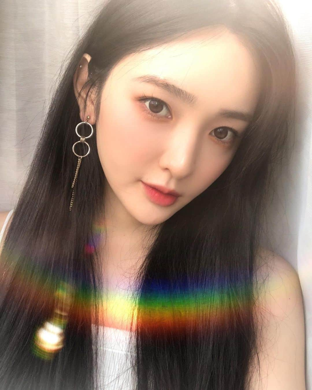 佐藤かよさんのインスタグラム写真 - (佐藤かよInstagram)「🌈 #前髪伸びた　#앞머리많이길었다」9月5日 23時38分 - satokayo1226