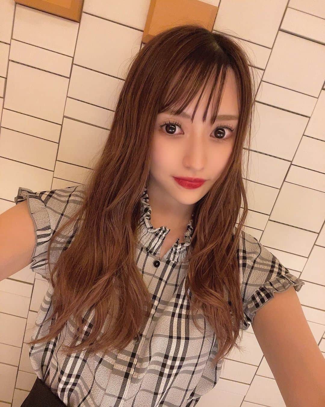 のインスタグラム：「おやみっ🐤 みんな元気してるかな？ 雨多くて湿気がいやだよう☔️」