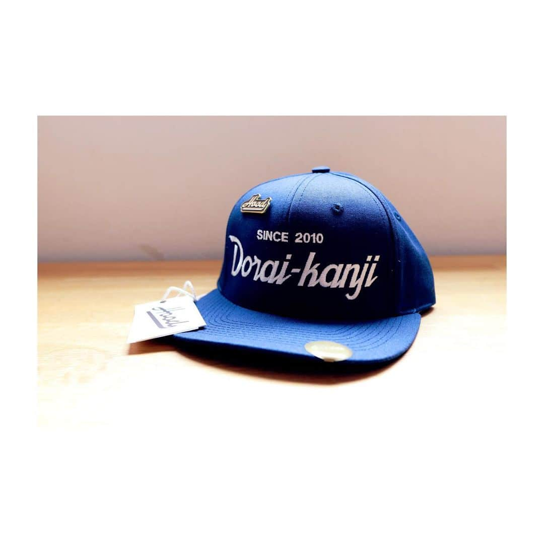 UZのインスタグラム：「Dorai-kanji🧢 どらいい感じキャップを @hoodhatusa さんに作って頂きました🙏 詳しくは今夜のどらいい感じにて😆  @hoodhatusa #どらいい感じ」