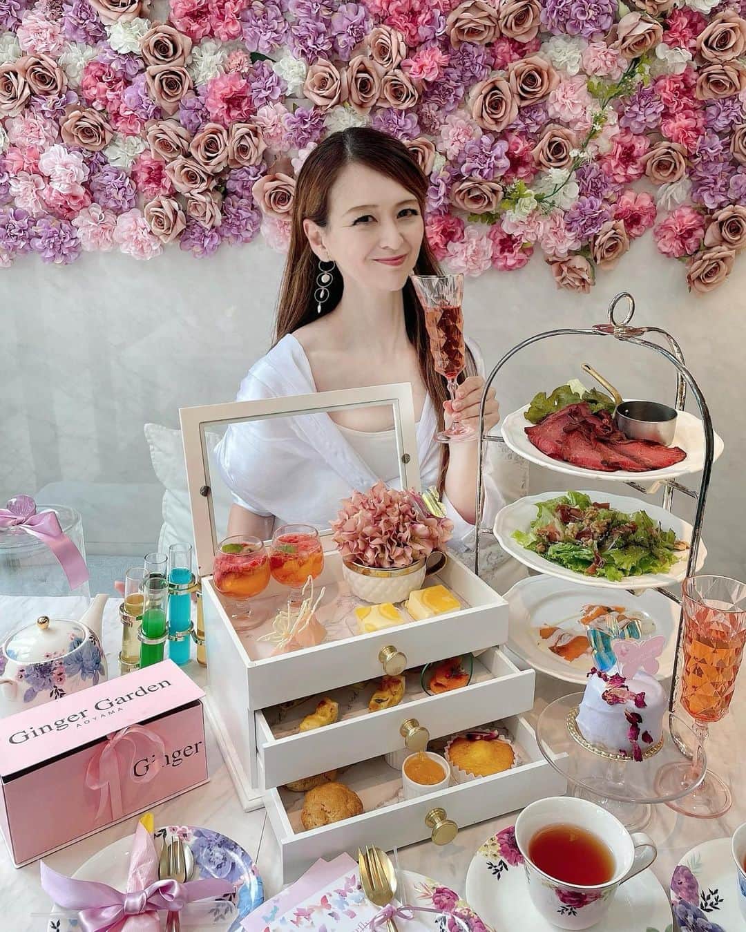 里井真由美のグルメインスタ