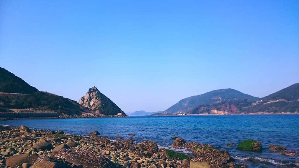 宮崎優のインスタグラム：「自然の癒しをお届け。🌊 昔の写真だけど…」