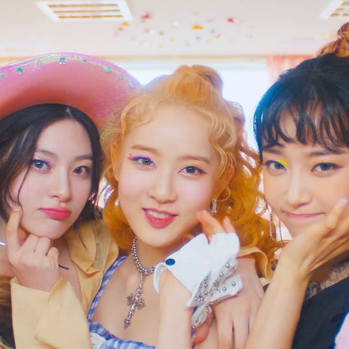 STAYCのインスタグラム