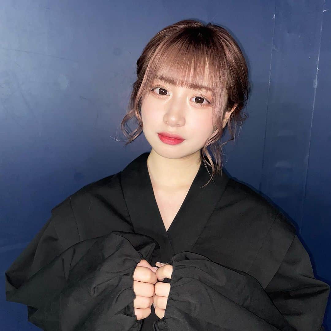のインスタグラム：「関西コレクションありがとうございました！！！凄く楽しかったです😭💖 来てくださった方もオンラインで応援してくださった方々もありがとうございました🥺❤️‍🔥幸せな時間でした！！ ・ ・ ・ ・ ・ ・ #関西コレクション #関コレ」