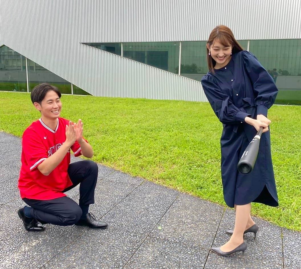 テレビ朝日「グッド！モーニング」さんのインスタグラム写真 - (テレビ朝日「グッド！モーニング」Instagram)「こんにちは！布施です😄  今週は森キャスターが夏休みということで、 「代打・森山みなみ」です‼️  担当するコーナーが増え、いつも以上に大変そうですが、頑張っているのでぜひチェックしてみてあげてください😉  実は森山アナ、学生時代はサッカー部のマネージャーでスポーツが大好きなんです！！📣  私も明日と明後日の新聞コーナーに出演予定なので、ついでに見てくださると嬉しいです☀️  今週も共にフルスイングで頑張ります💪  #グッドモーニング #テレビ朝日 #布施宏倖 #森山みなみ #大谷翔平 #オオタニサン  #サッカー #マネージャー #バッティング指導」9月6日 18時23分 - good_morning_ex