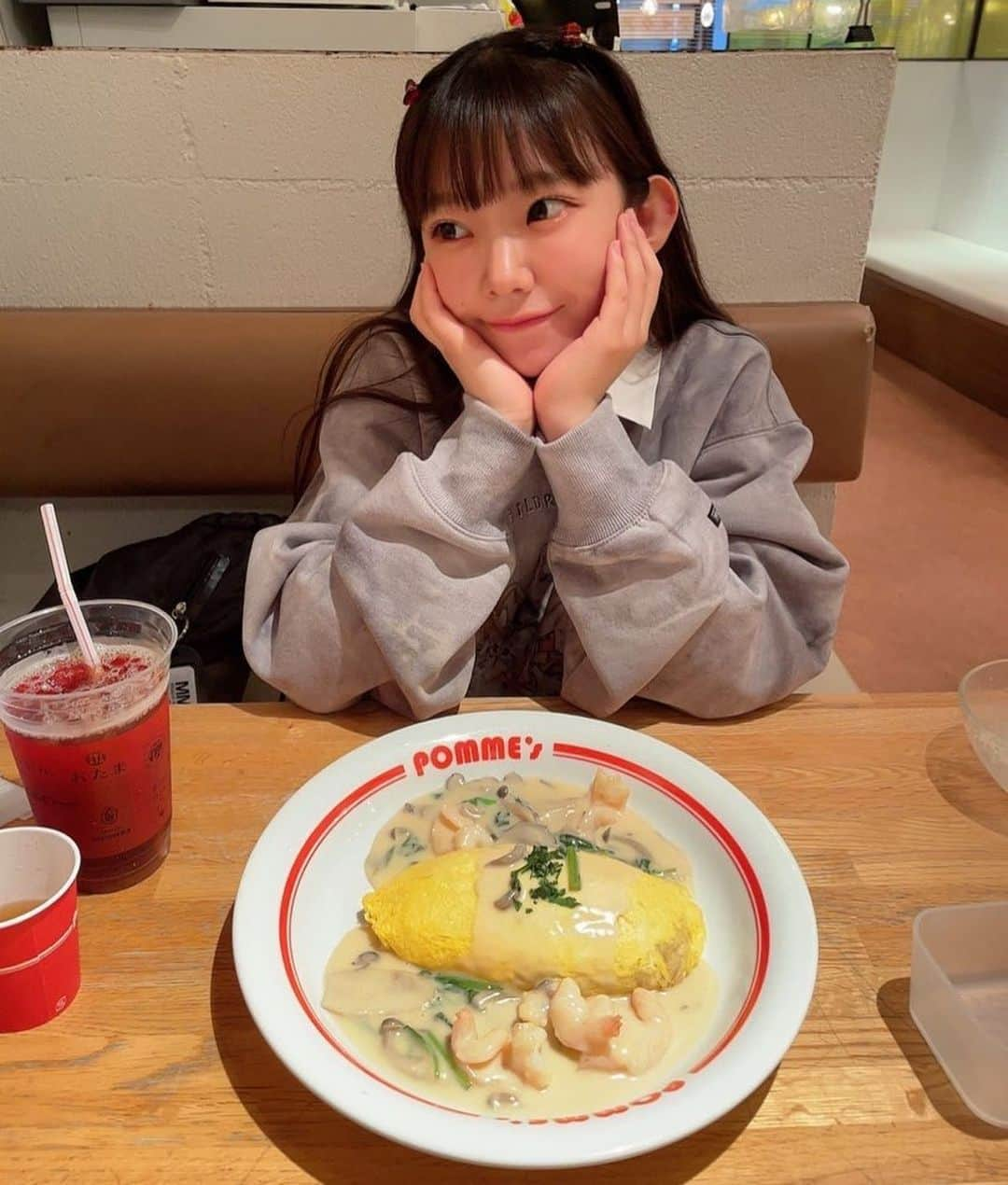 長澤茉里奈さんのインスタグラム写真 - (長澤茉里奈Instagram)「オムライス食べた🍜🍜」9月6日 20時05分 - marinanagasawa1008