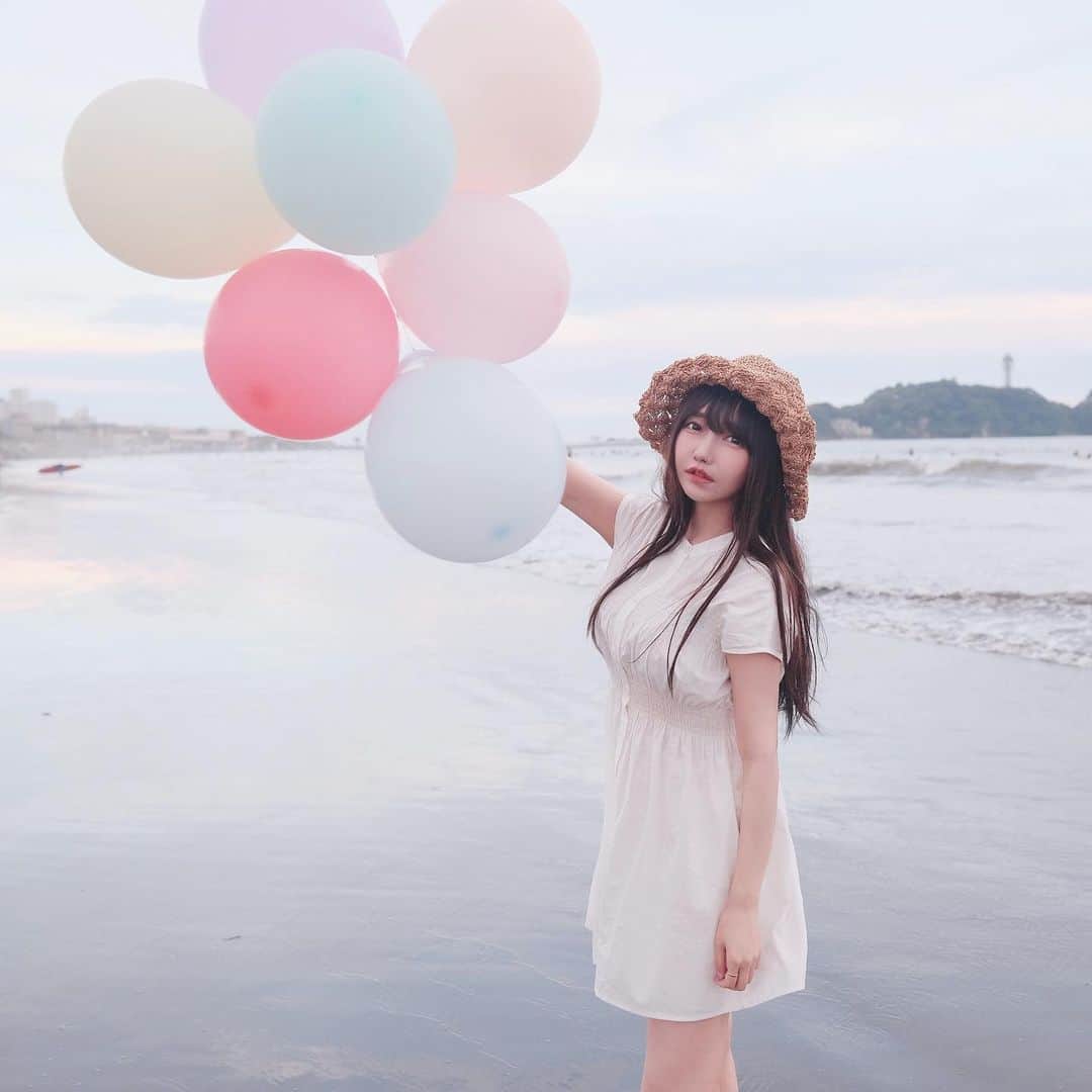 遠藤 玲奈 /endo renaのインスタグラム：「8月36日  #🎈 #8月は39日まであるって聞いてます」