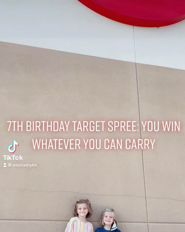 ジェシカ・シーバのインスタグラム：「Evangeline’s 7th birthday bash: A Target spree with her family! I will admit that I’d underprepared for her tenacity and strength 🤣😮‍💨」
