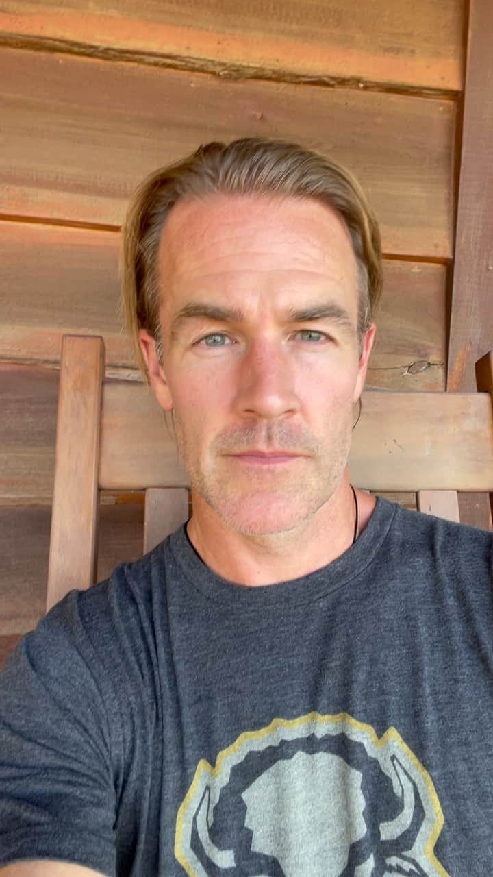 ジェームズ・ヴァン・ダー・ビークのインスタグラム