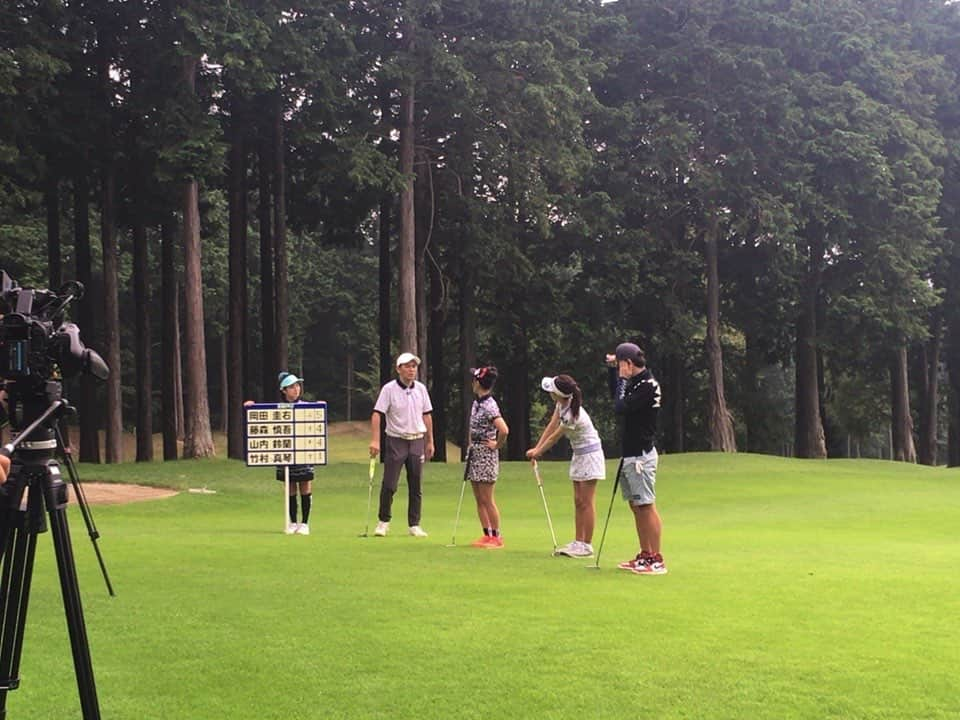 竹村真琴さんのインスタグラム写真 - (竹村真琴Instagram)「* テレビ東京⛳️🏌️‍♀️ 【みんなでBINGOLF】 毎週木曜日　深夜1:30～2:00 ◆出演回 9月9日、9月16日、9月23日 明後日放送🎥⛳️ 是非見てください😊 . . . #テレビ東京 #テレ東 #ビンゴ #bingo #女子プロゴルファー #プロゴルファー #instagolf  #golf  #jlpga #女子ゴルフ  #ゴルフ女子 #興和 #ゴルフ #インスタゴルフ #ゴルフコーデ  #골프 #高尔夫 #テーラーメイド #TaylorMade #ルコック #コーワ #バンテリン #豆蔵 #lecoqsportif」9月7日 17時32分 - makototakemura_golf