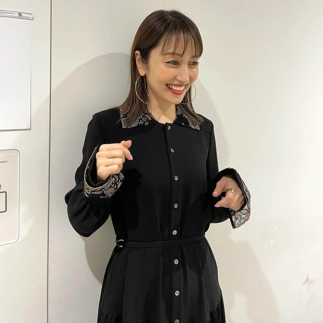 矢田亜希子さんのインスタグラム写真 - (矢田亜希子Instagram)「【オンエア】 2021年9月9日(木)19：56〜20：54 日本テレビ『ぐるぐるナインティナイン』 #ぐるナイ #コスプレ#面白かったー#日テレ 衣装のdressは @lokitho_tokyo  @barjewellery」9月7日 11時05分 - akiko_yada