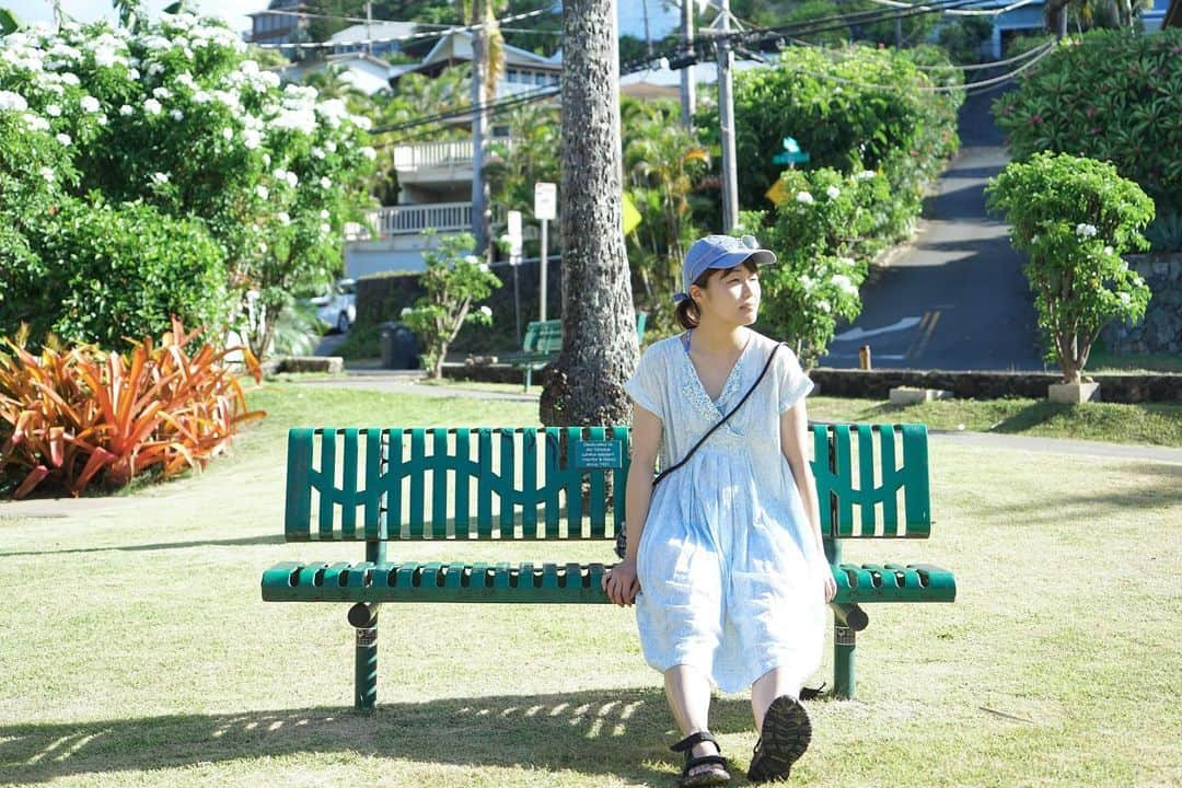 室岡里美さんのインスタグラム写真 - (室岡里美Instagram)「⁂  今週は夏休みのため、イチモニ！をお休みしています。  ゆっくり朝ごはんを食べたり 深夜のバラエティー番組をリアルタイム視聴したり のんびり過ごしたいと思います。  イチモニ！は明日以降も朝6時から放送しますので お出かけ前に是非チェックして下さい。  写真はいつかの夏休みです。  #HTB #イチモニ #北海道　#札幌 #夏休み　#おうち時間 #夜更かしして観たいもの #ドラマ #バラエティー番組 #おにぎりあたためますか #ハナタレナックス #アナウンサー #室岡里美」9月7日 11時35分 - htb_satomimurooka