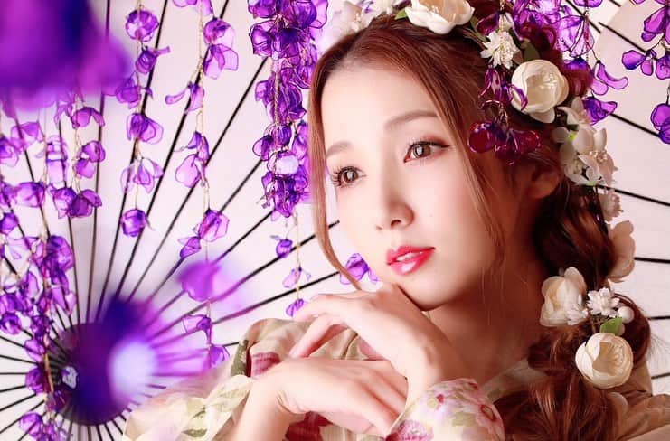 友田彩也香のインスタグラム：「💜 ⁡ Photographer：@keisukehigure ⁡ ⁡ 友田彩也香オフィシャルファンクラブ🏰👸 https://fantia.jp/fanclubs/62661 ⁡ ⁡ #インスタグラビア #instagravure #Japanese #japanesegirl  #asian #asiangirl #asianwoman #asianstyle #sexy #Photo #gravure #shooting #photographer #ootd #flower #浴衣 #official #Fanclub #Fantia #ファンティア  #follow #followme」