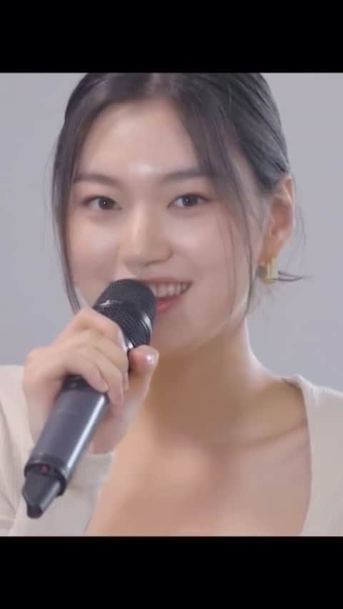 キム・ドヨンのインスタグラム：「JI SUYEON X DOYEON | #CH420 ‘Fly Away(권진아)’ Doyeon cut」