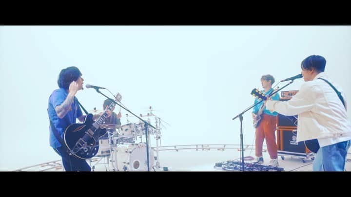 のインスタグラム：「【MV公開！】 ⁡ Digital Single「Beautiful Life」のMusic VideoをオフィシャルYouTubeにて公開しました！ ⁡ 楽曲は各種配信サイト＆サブスクでも配信中です。 ⁡ 字幕機能で歌詞も見れますので、ぜひご覧ください。 ⁡ #nothingscarvedinstone #ナッシングス #ncis #silversunrecords #beautifullife」