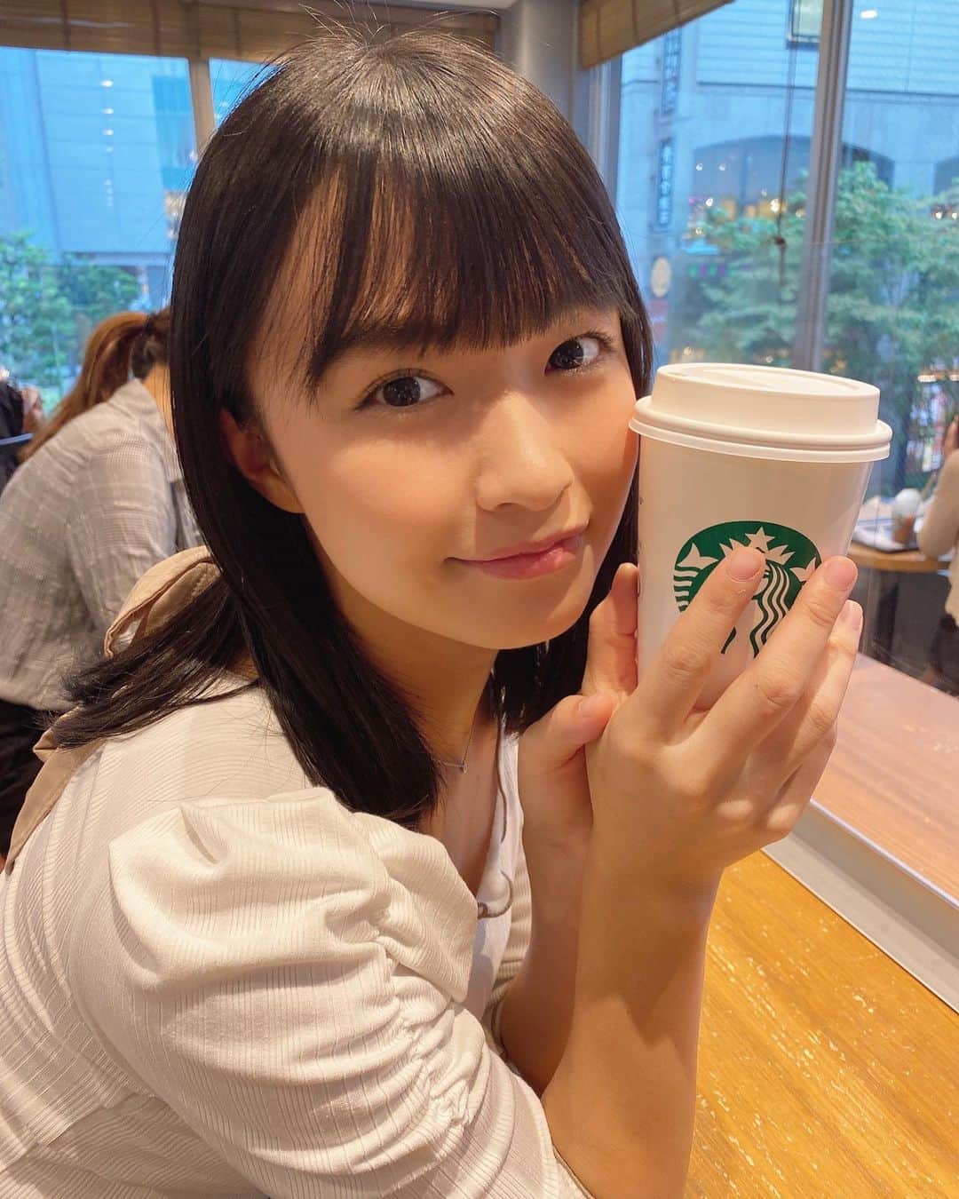 百川晴香さんのインスタグラム写真 - (百川晴香Instagram)「おはよ〜👏💕スタバ行きたい👏 #japanesegirl #cute #followme #スタバ #好き」9月8日 5時38分 - momokawaharuka
