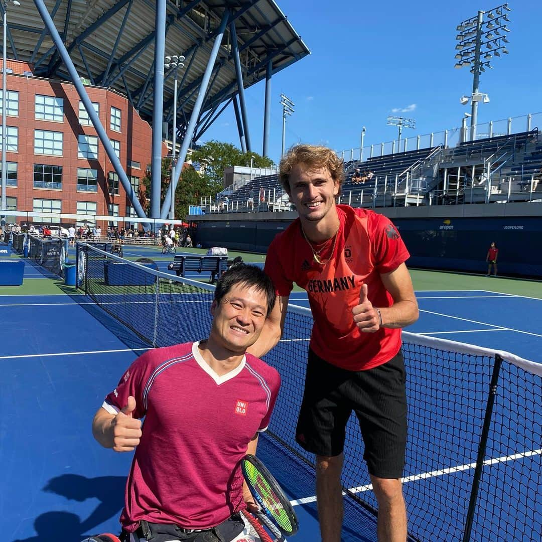 国枝慎吾さんのインスタグラム写真 - (国枝慎吾Instagram)「Gold medalists!!🥇 オリンピックの金メダリストと👍  @tokyo2020  @alexzverev123  #usopen」9月8日 5時51分 - shingokunieda