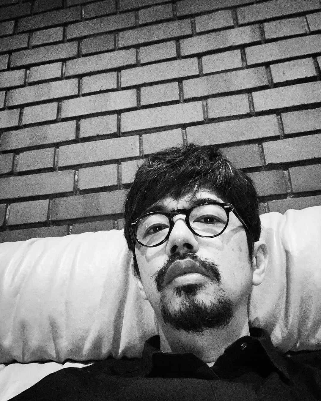 後藤正文のインスタグラム：「楽曲制作してます。元気です。」