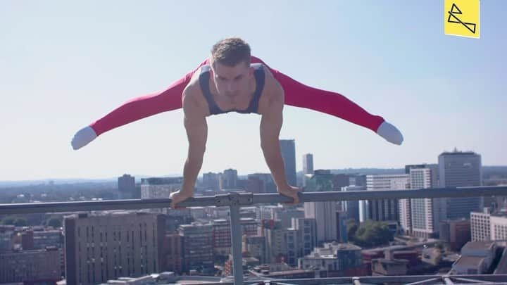 マックス・ウィットロックのインスタグラム：「What a day doing some gymnastics all over Birmingham!  The main ticket ballot for next year’s Birmingham 2022 Commonwealth Games is now open!! Apply for your tickets now to witness sporting greatness - link in bio #B2022  @birminghamcg22」