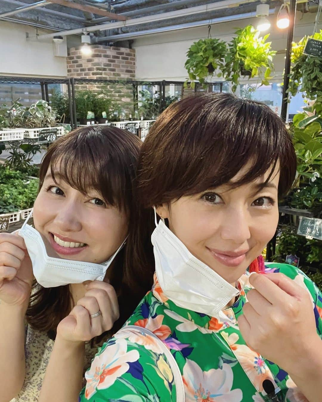 井上和香さんのインスタグラム写真 - (井上和香Instagram)「. 明日の 日本テレビ系列「ヒルナンデス！」に安めぐみちゃんと一緒に出演します💕 11:55～放送です！ 観てください✨ めぇちゃんとのロケ楽しかったなぁ🥰 . #ヒルナンデス #日本テレビ #安めぐみ #井上和香」9月8日 22時35分 - inoue_waka