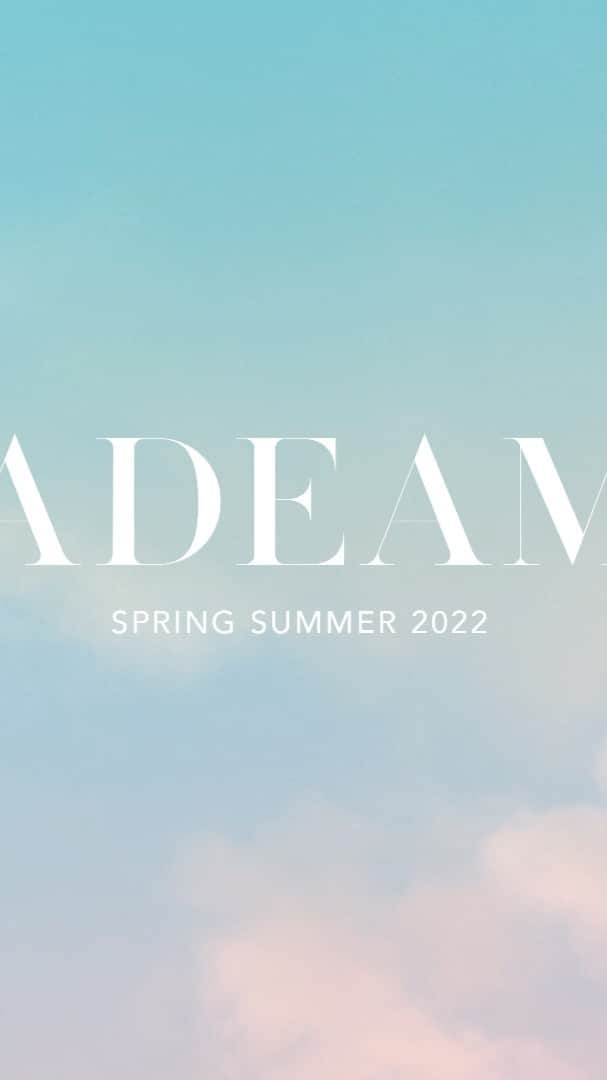 アディアムのインスタグラム：「Welcome to #ADEAMIsland 🏝  For the #ADEAM Spring Summer 2022 collection, designer #HanakoMaeda presents a getaway to #ADEAMIsland.   Upon arrival, you will be introduced to ADEAM’s new Island Print featured in dresses, skirts, and jumpsuits cut in this season's crisp satin twill. A collection that evokes true summertime vibes and features feminine, relaxed silhouettes.」