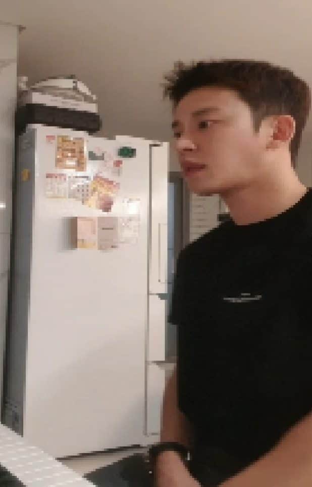 ソル・ジョンファンのインスタグラム：「점점더 거칠어지는 내목소리ㅜㅠ」