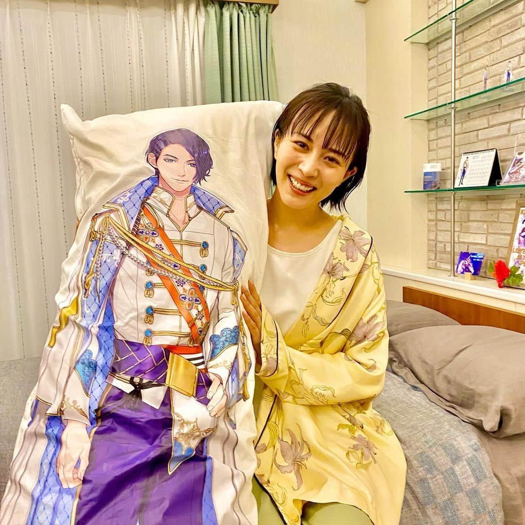 比嘉愛未さんのインスタグラム写真 - (比嘉愛未Instagram)「皆さんお元気ですか？ 私はしばしゆっくりさせてもらっていますが、 完全に推しロス状態です笑 現場のみんなに会いたい‼︎ 泉美を演じたいって思っちゃうんだよねー とにかくね、最後までみるよ 一視聴者として行末を見守るのみっ  今夜22時からは第9話放送です ぜひ♡ @oshi_no_oji  #推しの王子様」9月9日 17時08分 - higa_manami