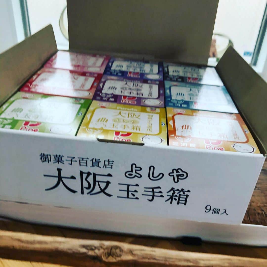 金村義明さんのインスタグラム写真 - (金村義明Instagram)「奈良香芝の理事長さん！ 大阪お菓子のよしや！ いつも有難うございます！ 感謝🙇🙇🙇🙇🙇🙇」9月9日 15時21分 - yoshiaki_kanemura
