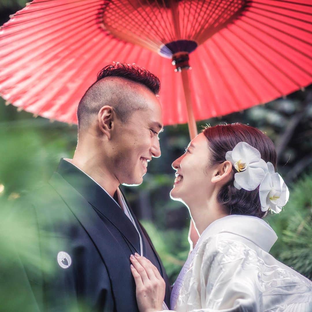 おのののかのインスタグラム：「＊ 結婚１周年。 まだまだ未熟な私たちですが、 これからもどうぞよろしくお願い致します✨  最近の楽しみは、結婚式をさせていただいた @hoteldemikuni の三國シェフのYouTubeで 美味しそうなご飯をみること🤤💕笑 結婚式、楽しかったな〜美味しかったな〜✨  しかし１年あっというま😳 いつも楽しい毎日をありがとう。✨」
